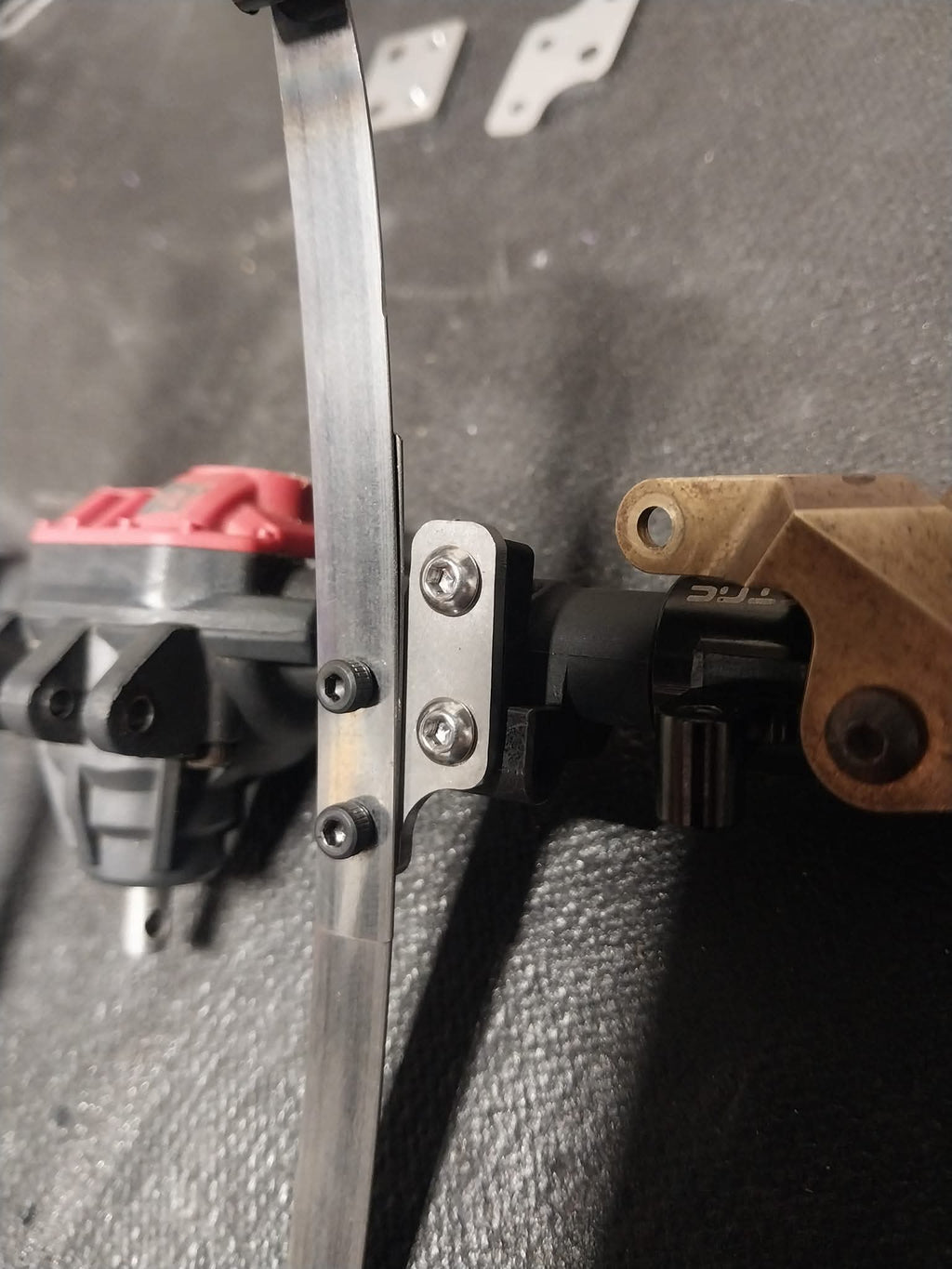 7mm Forward Leaf Mount