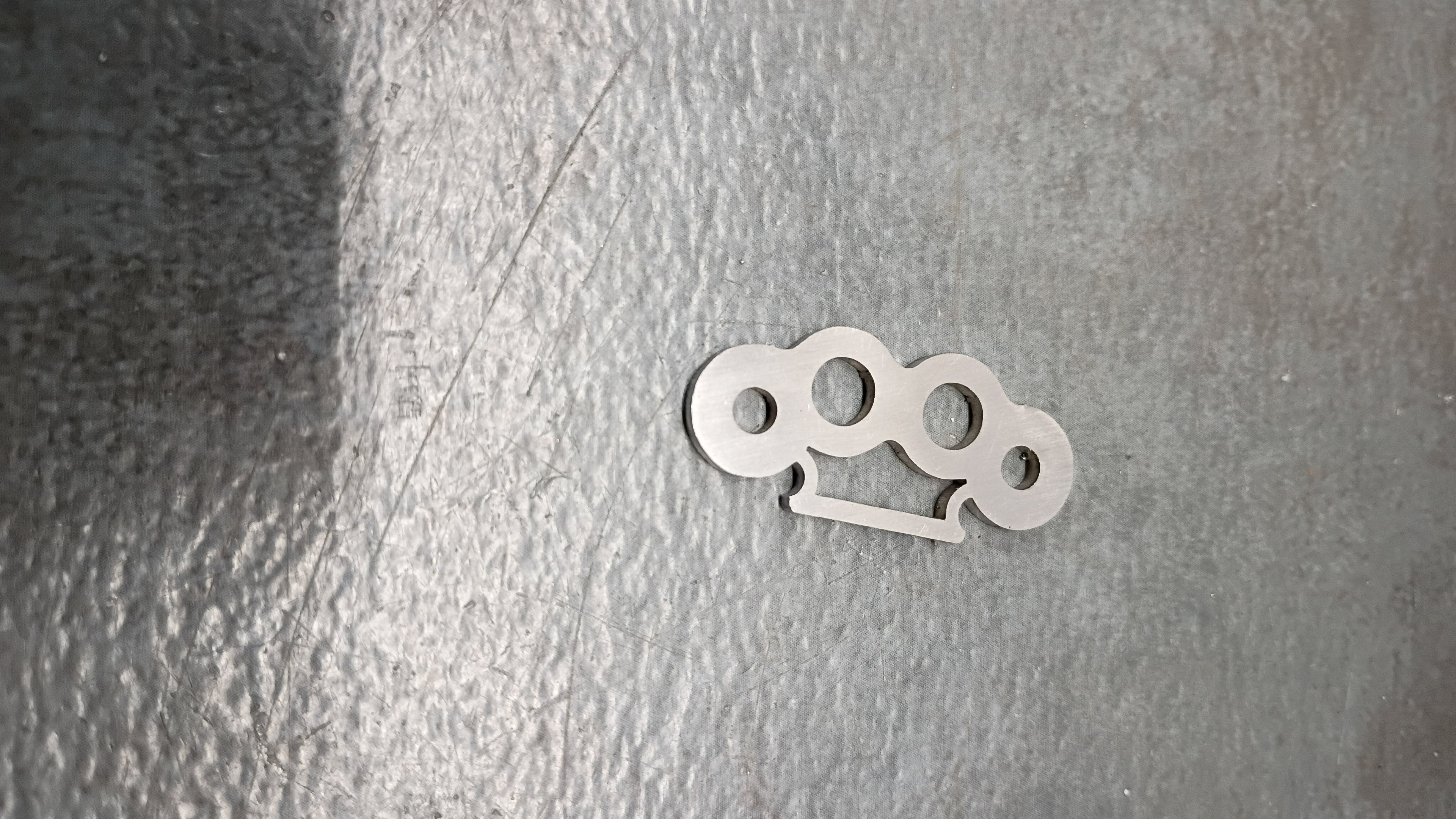 brass knuckle leaf shackle